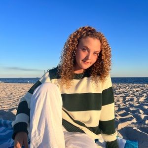 Meet your Posher, Julia